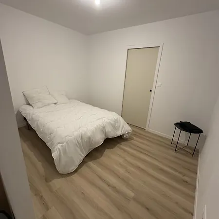 Loni Experiences - Indus Apartment