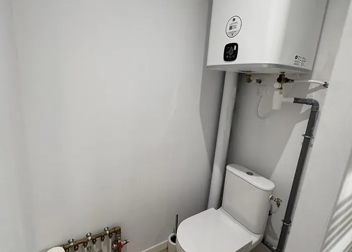 Loni Experiences - Indus